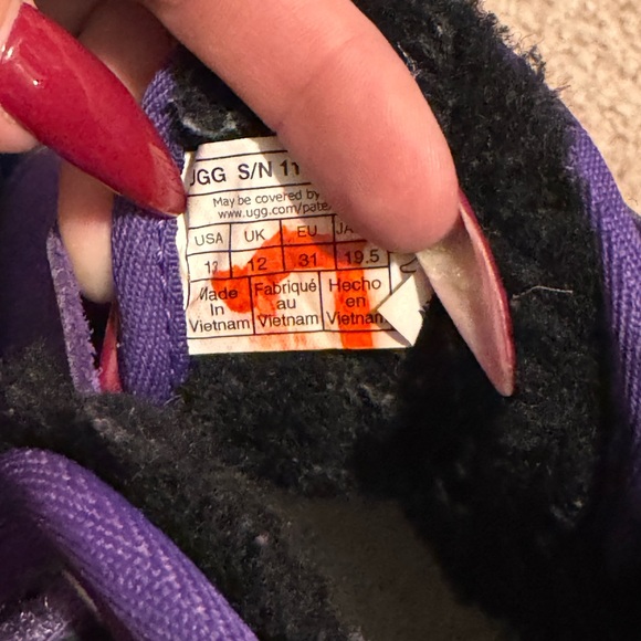 Kids UGG Platform Boots - Picture 6 of 6